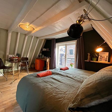 Attic Monkeys Lodge Амстердам Екстериор снимка