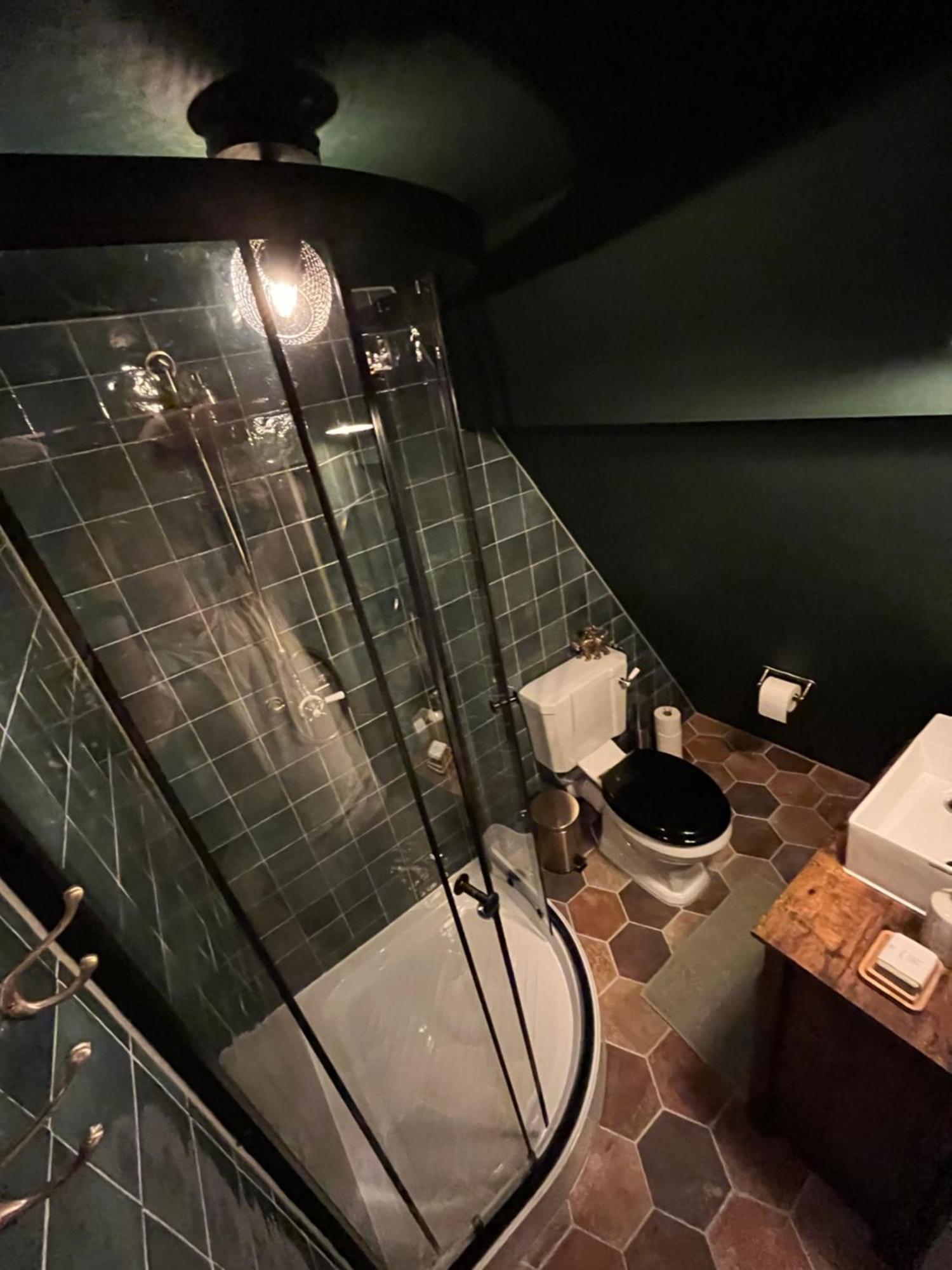 Attic Monkeys Lodge Амстердам Екстериор снимка
